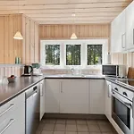 Edna - 500m From The Sea By Interhome Feriehus *