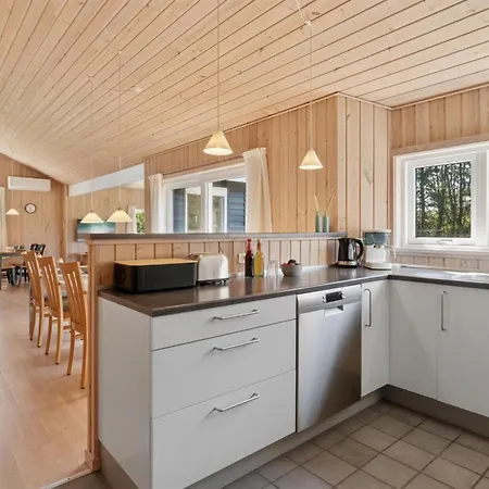 Edna - 500m From The Sea By Interhome * Vester Somarken